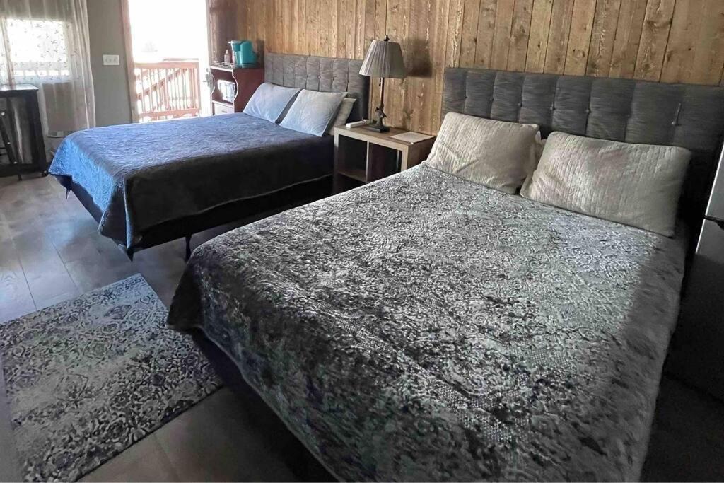 Parkway Yellowstone Guest House Room #2 การ์ดีเนอร์ ภายนอก รูปภาพ
