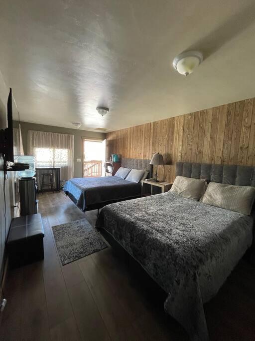 Parkway Yellowstone Guest House Room #2 การ์ดีเนอร์ ภายนอก รูปภาพ